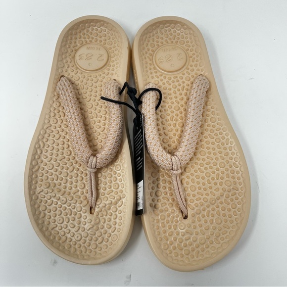 Allbirds Beige Sandals - Picture 4 of 9